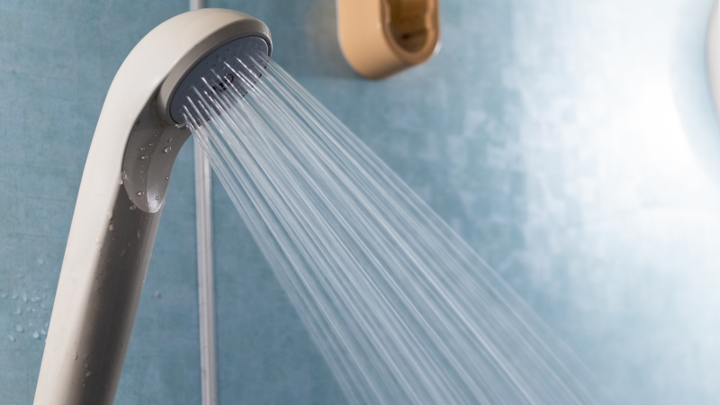 勢いの良い水を出すシャワーヘッド