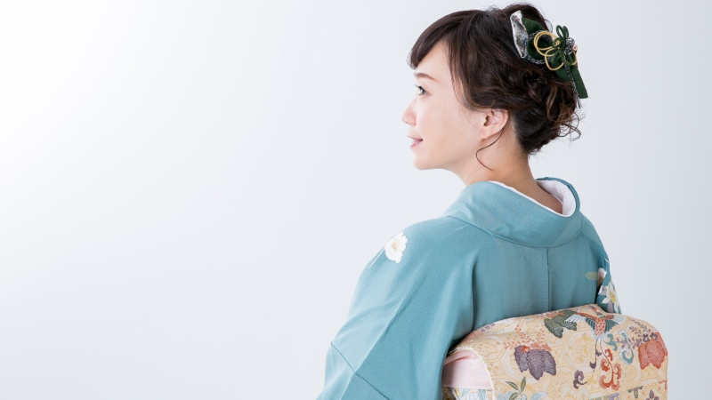 浅葱色の訪問着